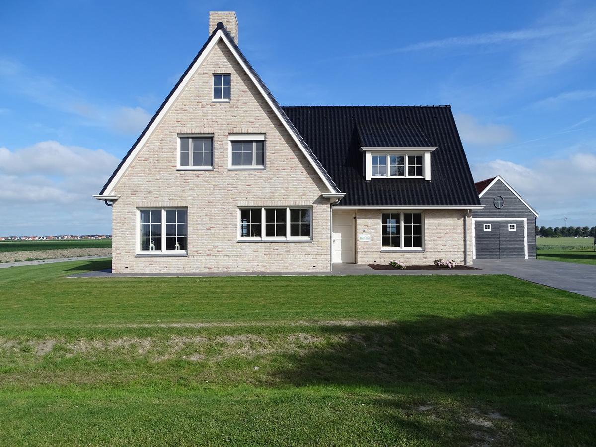Beautiful And Spacious Villa With A Panoramic View Near The Beach Of Cadzand Exterior foto